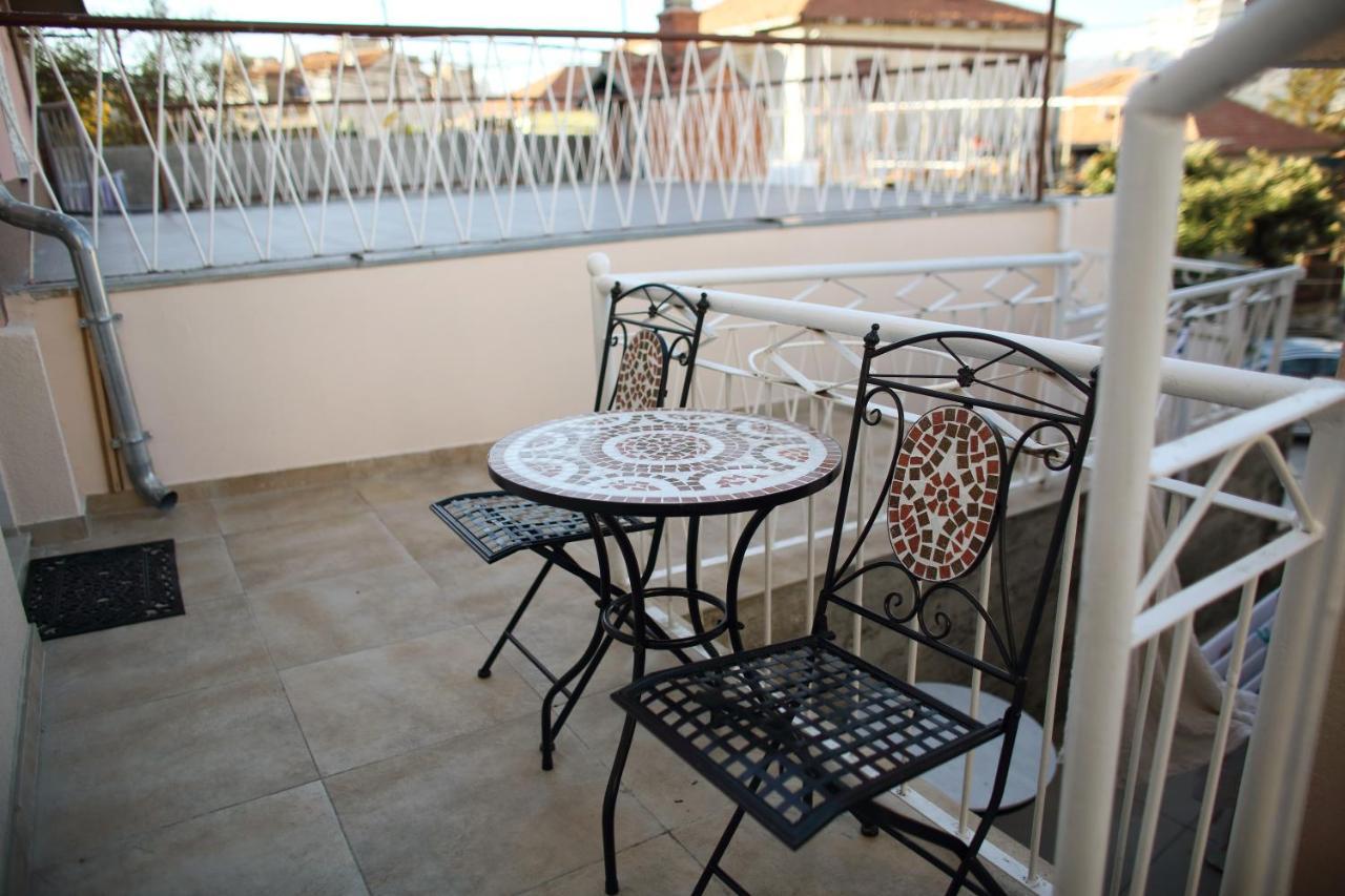 Pearl Apartment Split Exterior photo